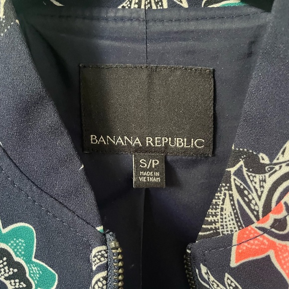 Banana Republic bird print drapey bomber jacket - Picture 3 of 4